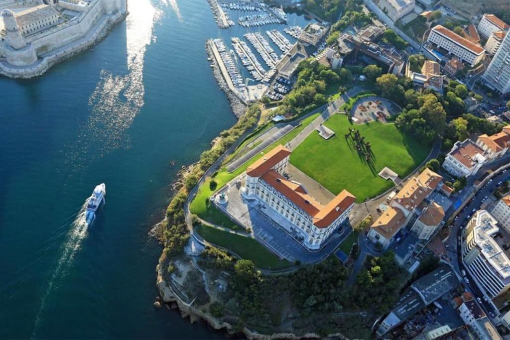 T2 47M2 Avec Terrasse - Proche Gare Marseille Apartment Exterior photo